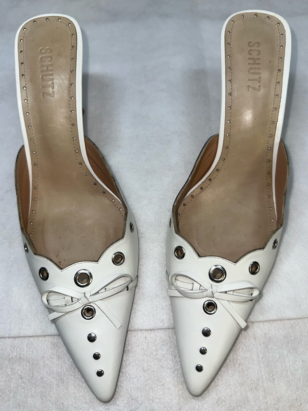 Schutz White Leather Hilly Pointed Toe Kitten Heel Mules Size 9B